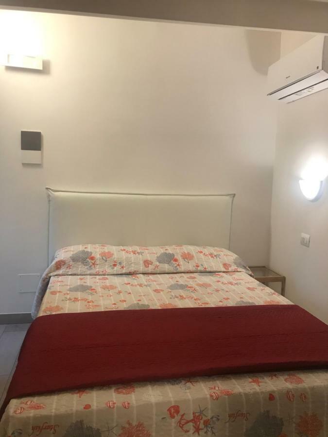 Guest House Montenegro La Spezia Zewnętrze zdjęcie